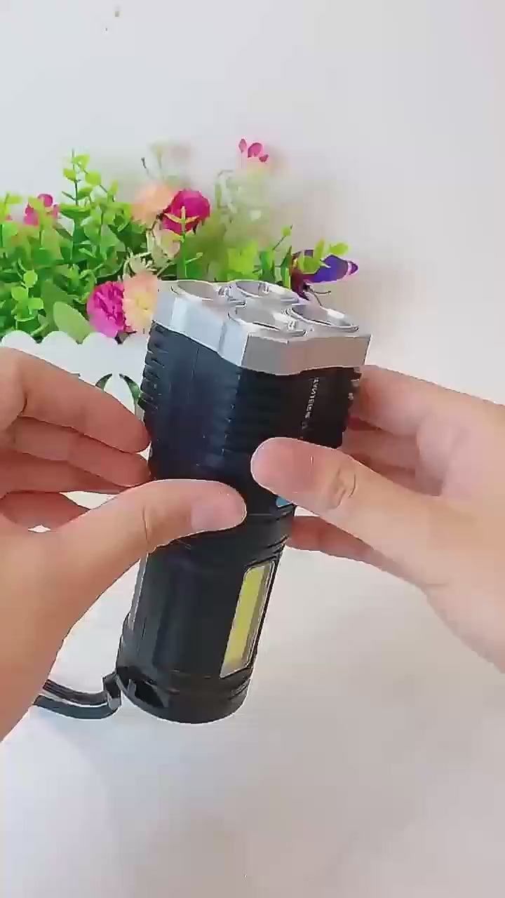 4-LED Flashlight